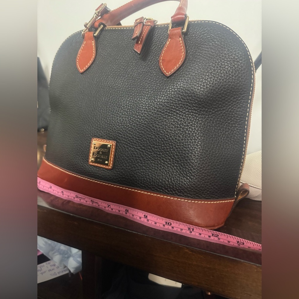 Dooney & Bourke Pebble Grain Zip Zip Satchel EUC - Picture 15 of 16